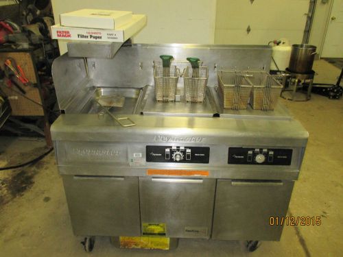 Frymaster Double Deep Fryer with Grease Filter 80,000 BTU Natural Gas