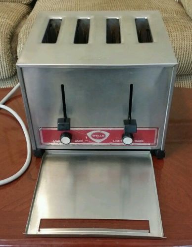 Wells T-4C Commercial Pop Up 4 Slice Toaster - 208 VOLTS