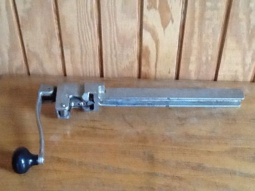 EDLUND VERMONT SIZE NO 2 MANUAL COMMERCIAL CAN OPENER  USED USA MADE