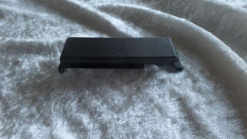 Motorola Saber NTN4741B Belt Clip - will not fit a Securenet Saber!!!!