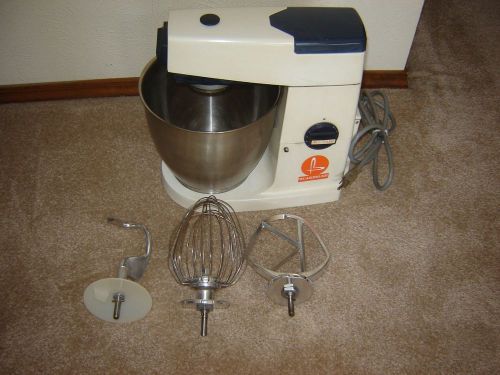 BLAKESLEE A717 MIXER WITH ATTACHMENTS COMMERCIAL 7 QUART BOWL WORKS GREAT!