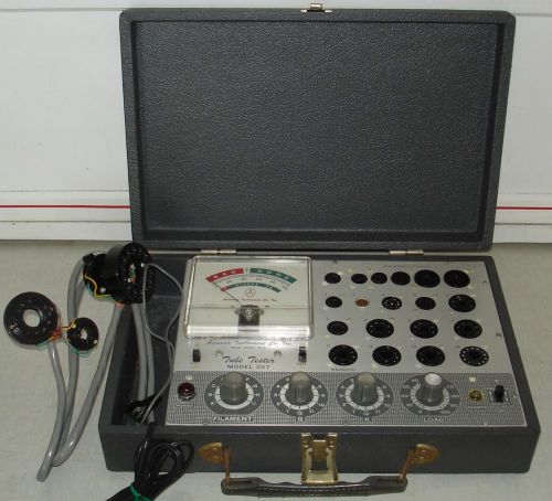 Accurate Instrument Model 257 Vacuum and TV Tube Tester. Works.