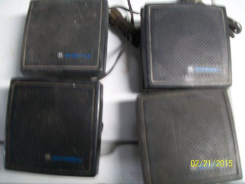 4 Motorola HSN4019 speakers
