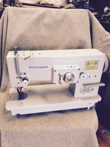 WALKING FOOT INDUSTRIAL Zig Zag  Sewing Machine With Reverse
