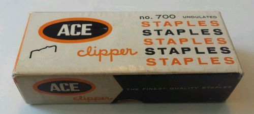 1 Vintage Box Ace Clipper Staples No 700 or Scout 202 5000 ea