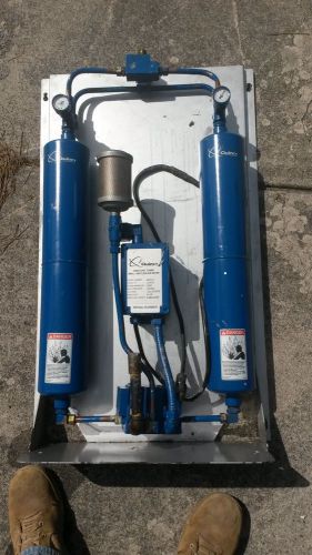 OVER 8K NEW!!!!  Quincy Desiccant Tower Heatless Air Dryer QDTS-10