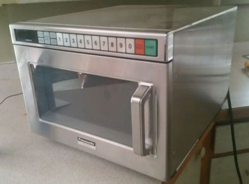 Panasonic NE-1257R Countertop Sonic Steamer Commercial Microwave Oven 1200 Watt