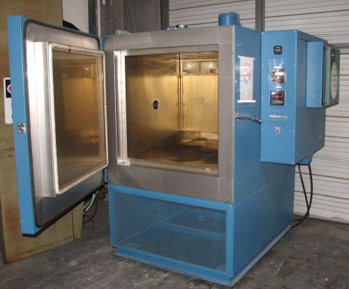 Bemco environmental test oven chamber 30&#034; x 30&#034; x 30&#034; model ldf-100/650-16 for sale