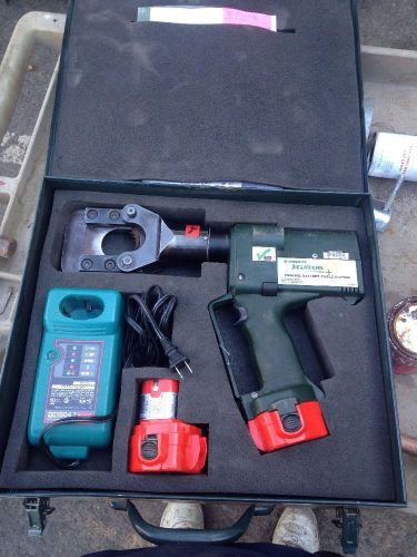 Greenlee gator esg45gl cable cutter in case with 2 batteries in case for sale