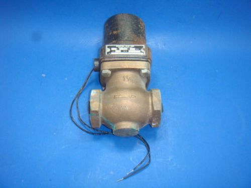 New magnatrol solenoid valve, 35s26, 1-1/2inch steam, new no box for sale