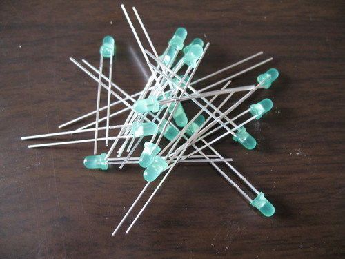 100pcs 3mm green super bright diffused led