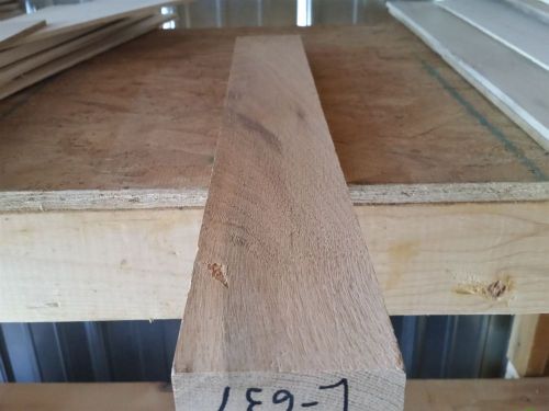 1 inch thick, 4/4 red oak board 23.5&#034; x 3&#034; x ~1in. wood craft lumber for sale