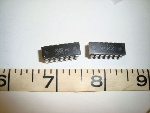 2 National Semiconductor DM7437N Integrated Circuits