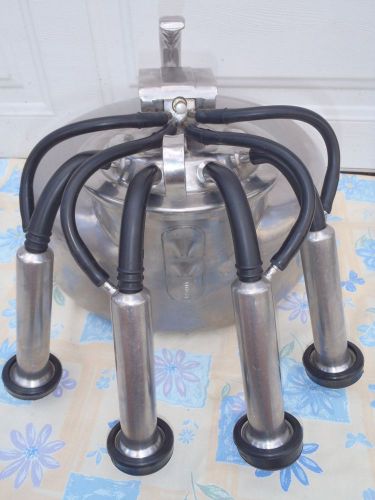 Surge milker for milking goats,jersey cow,sheep,rebuilt,works good,new rubber for sale