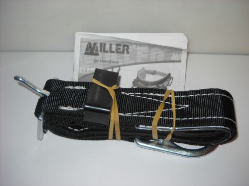 Miller Single D-Ring Lined Body Belt with 1-3/4-Inch Webbing, Small #123N/SBK