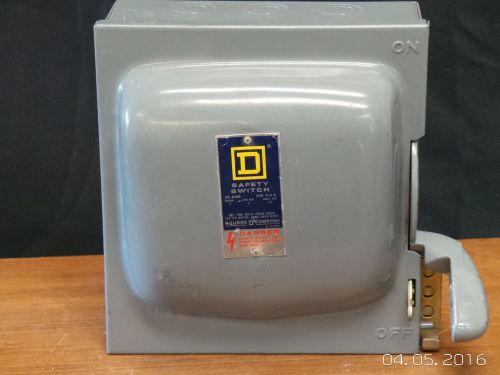 Square D Safety Switch H321N 30 Amp 240 VAC 3 Pole Disconnect Fusable New