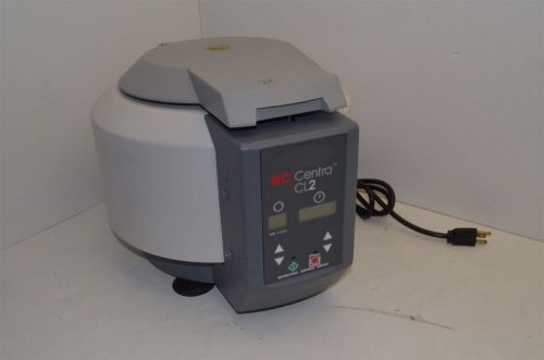 IEC Centra CL2 with 6-place tube rotor 221 benchtop centrifuge