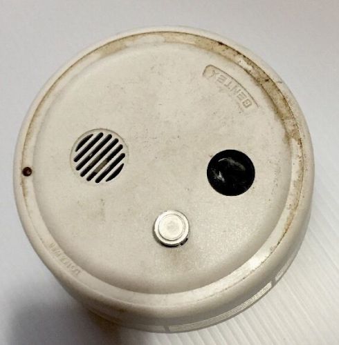 Gentex 8240PH Photoelectric 4 Wire Smoke Detector w Piezo 135 deg thermal