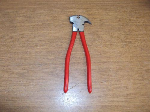 NEW  SHEFFIELD ENGLAND BARB WIRE FENCE FENCING PLIERS STRETCHER TOOL NO 51