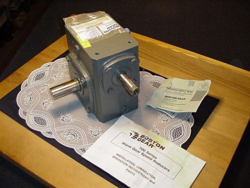 Boston Gear 724-40-G Speed Reducer 1750 RPM, Ratio 40 to 1, Gear Box, NEW IN BOX