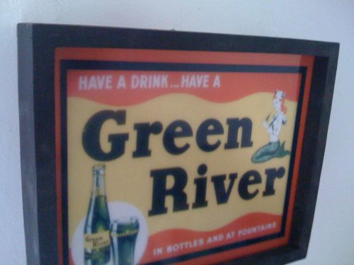 Green River Soda Founatin Diner Store Man Cave Advertising Lighted SIgn