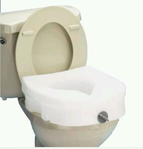 Raised Toilet Seat, 5&#034; Locking in Retail Box No Tax, 8352-R