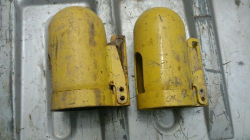 Locking cylinder caps