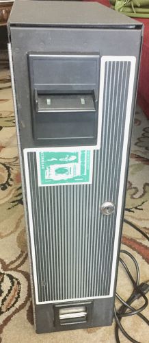 DOLLAR BILL CHANGER CM-100-Used In Excellent condition CM100 Bill Acceptor