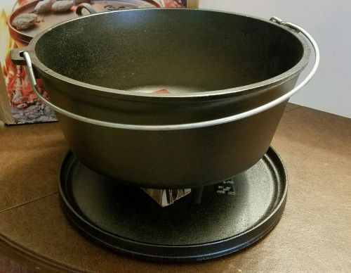 New Lodge L12DCO3 Deep Camp Dutch Oven 8 QT 12 inch With Legs