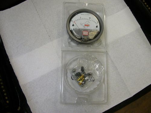 DWYER MAGNEHELIC 193605  LOW PRESSURE DIFFERENTIAL  GAUGE 0-15&#034; OF WATER NIB