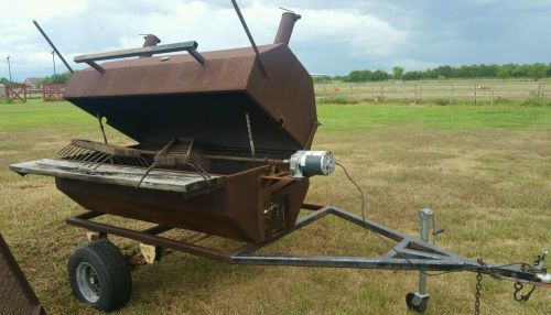 Mobile smoker rotisserie BBQ Grill