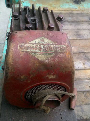 Antique briggs and stratton engine