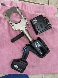 cembre B-TC950 Cable Cutter 18v 4.0 Battery Charger B Tc 950 Cordless
