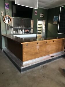 Complete Craft Beer Tap Room And Bar Contents