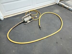 Stow Heavy Duty Concrete Vibrator Motor with 14&#039; flex Shaft