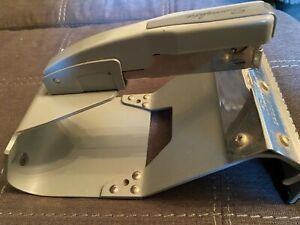 Swingline Stanley Bostitch stapler all steel for book binding (saddle) Tough!