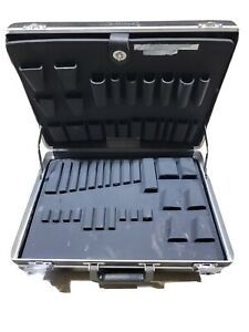 Platt style electronics technician electric attach tool case, With Two Pallets