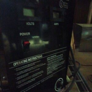 Associated Model 6068 Battery charger