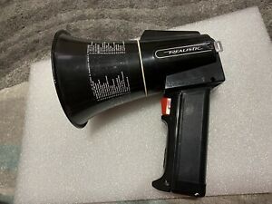 REALISTIC MUSICAL POWERHORN MEGAPHONE 94 PRE PROGRAMMED TUNES