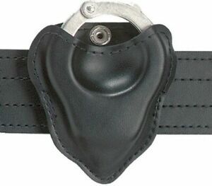 Safariland 090 Handcuff Pouch, Open Top, Formed 090-1-16