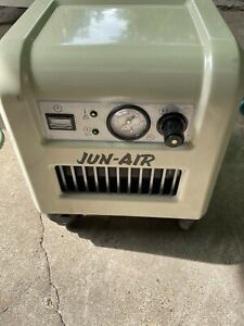 JUN-AIR 87R-4P QUIET AIR COMPRESSOR Oil-Free 4 Lite