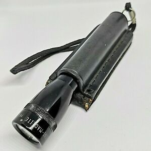 Black MINI MAGLITE 2-AA Flashlight with Leather Holster in Good Condition