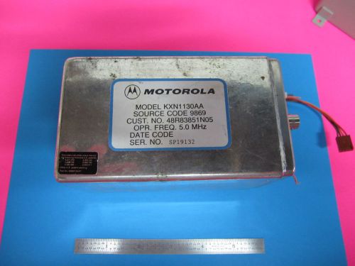 Ultra stable quartz oscillator 5 mhz motorola frequency standard nice for sale