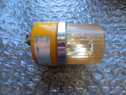 LEADWELL MCV-550S CNC MILL YELLOW LIGHT LAMP (NO TAG)