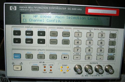 Hewlett Packard 8904A Multifunction Synthesizer DC-600kHz OPTIONS 001  002