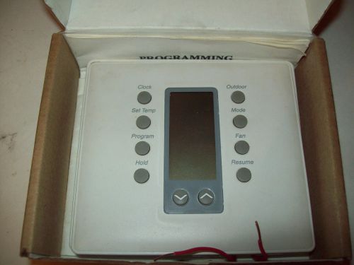 CLIMATEMASTER AT68544195 Multistage 2 THERMOSTAT, HEAT PUMP, 7 DAY PROGRAMMABLE