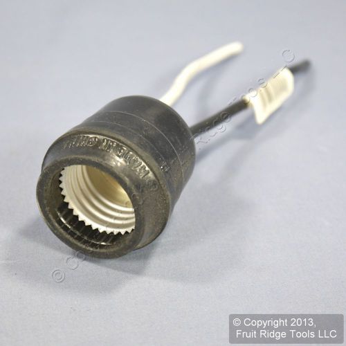 Cooper rubber lampholder medium base light socket 660w 600v 124 for sale