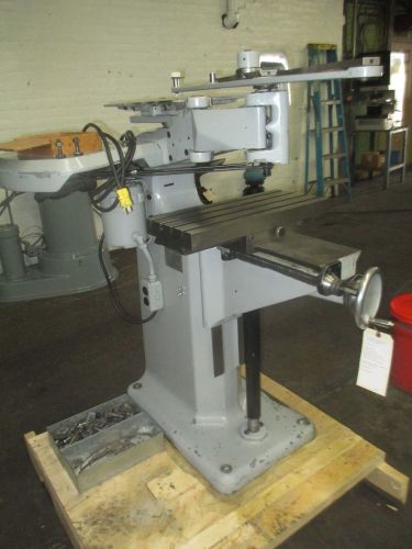 Gorton 2-Dimensional Floor Model P1-2 Pantograph Engraver - Well Equipped!