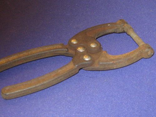 Detroit Stamping Co. Spring Clamp  . Vintage hand tool