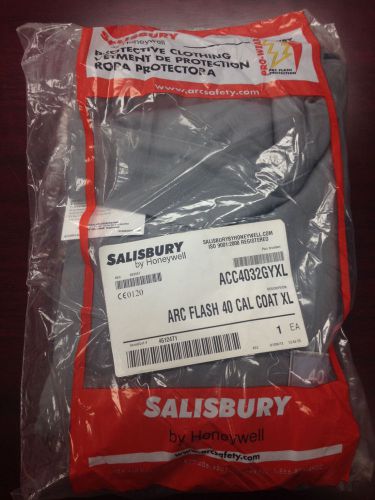 Salisbury flame resistent coat/overall kit 6wu89 no reserve for sale